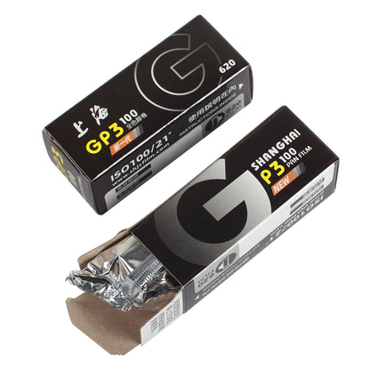 2 rotoli Shanghai GP3 620 ISO 100 Black &amp; White Noir et Blanc Film Freshest Day For All 620 Camera