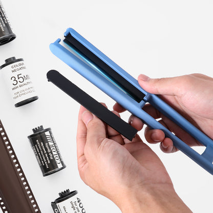 eTone Film Squeegee for 35mm 135 120 4x5 Film, Soft Silicone Blades, Streak-Free Wiping Negative Film Blue Green